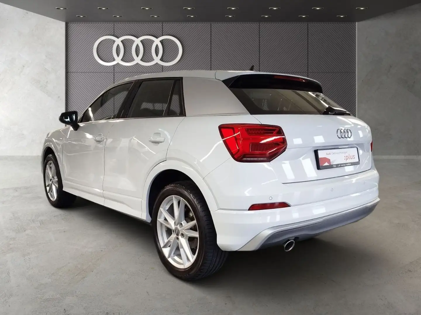 Audi Q2 30 1.0 tfsi Admired my20 Wit - 2