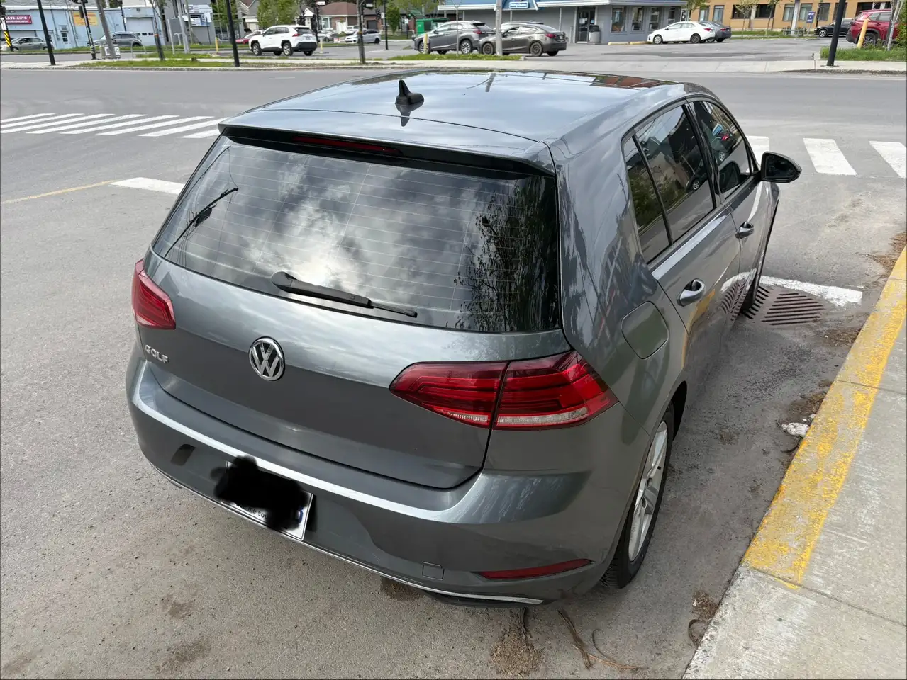 Volkswagen Golf снимка Volkswagen Golf