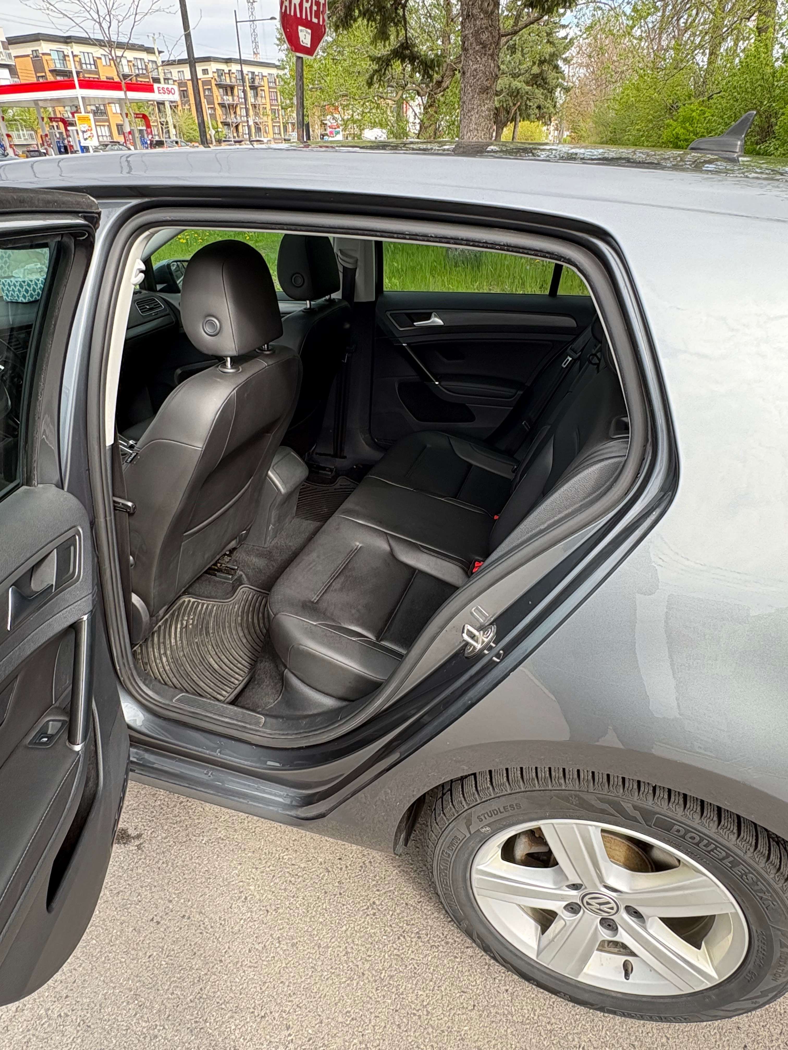 2019 Volkswagen Golf Highline thumb 12