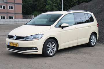 1.6 TDI SCR Connected Series 7p