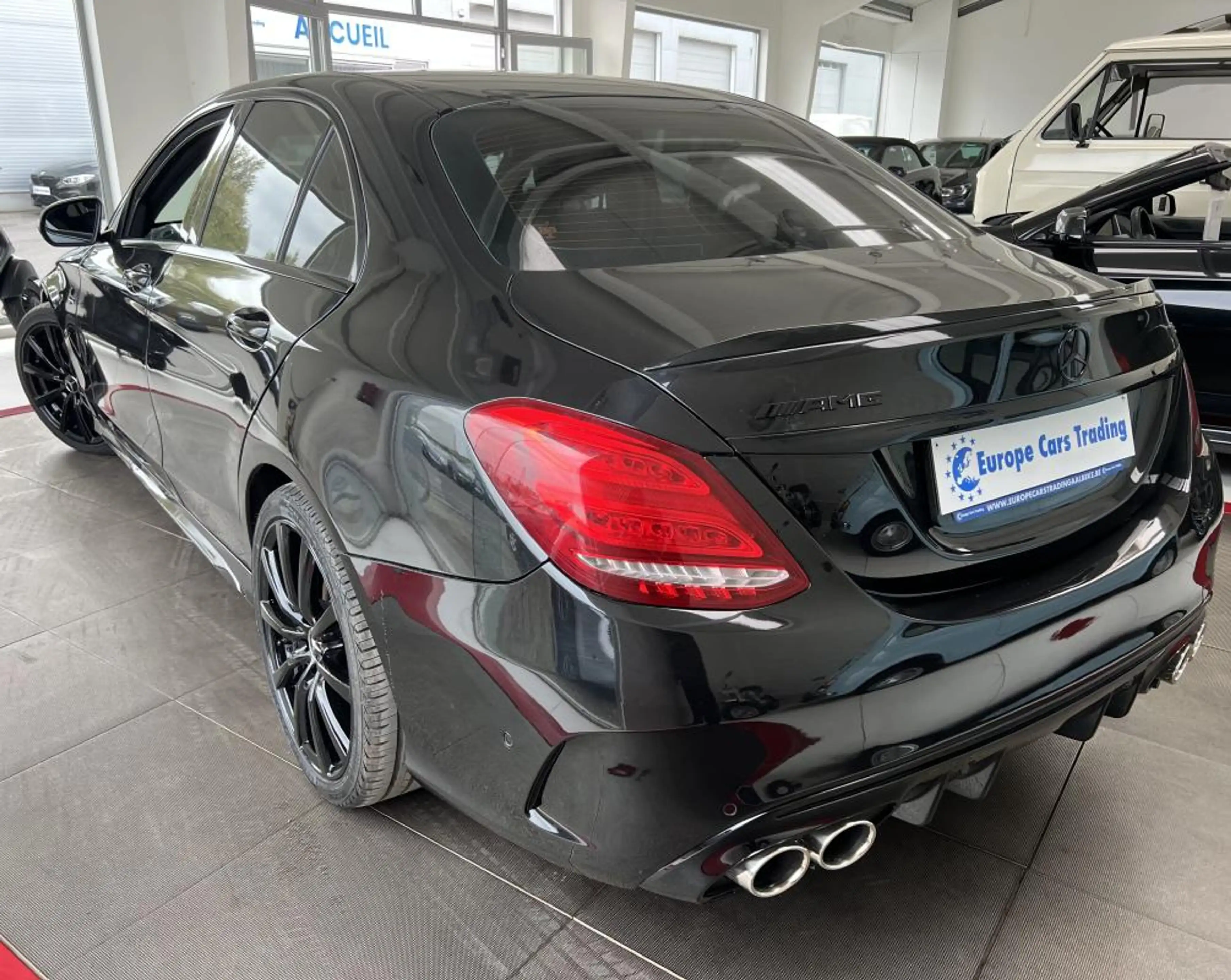 Mercedes-Benz C 43 AMG 43 C43 AMG 4 MATIC 3.0 V6 367CH TOIT OUVRANT GAR 12M — photo 5