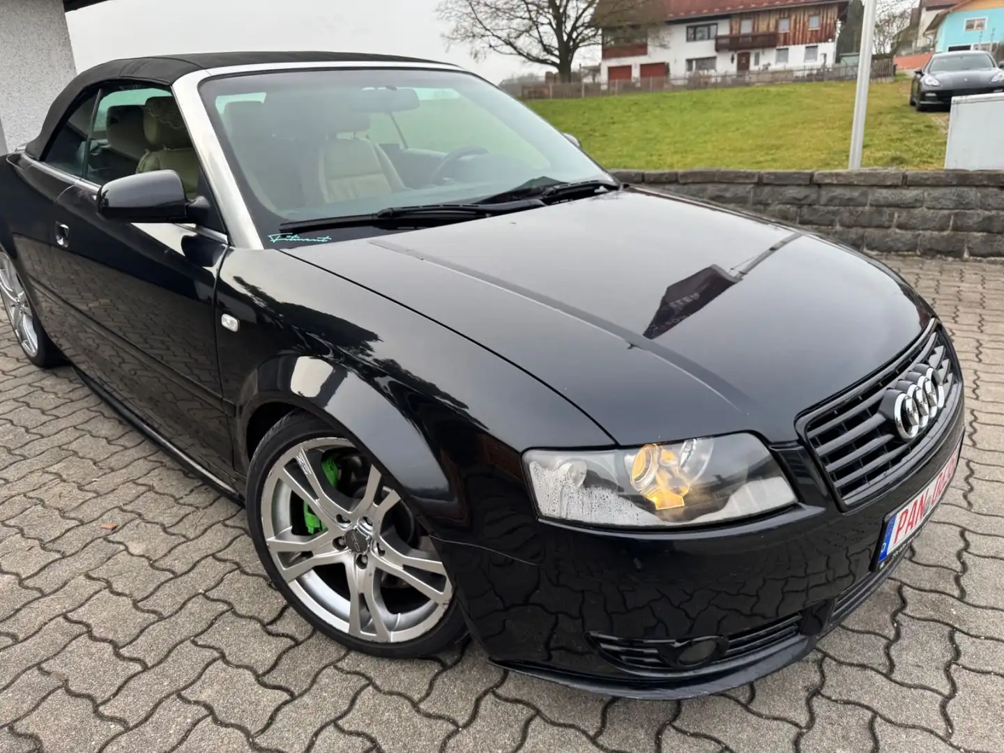 Audi A4 Cabriolet 1.8 T*LEDER*SPORT*H&R*AHK*EURO4* Schwarz - 2