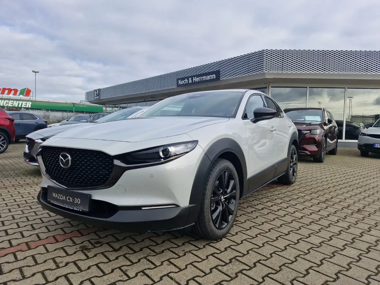 Mazda CX-30 2.5L e-SKYACTIV G 140ps NAGISA Weiß - 1