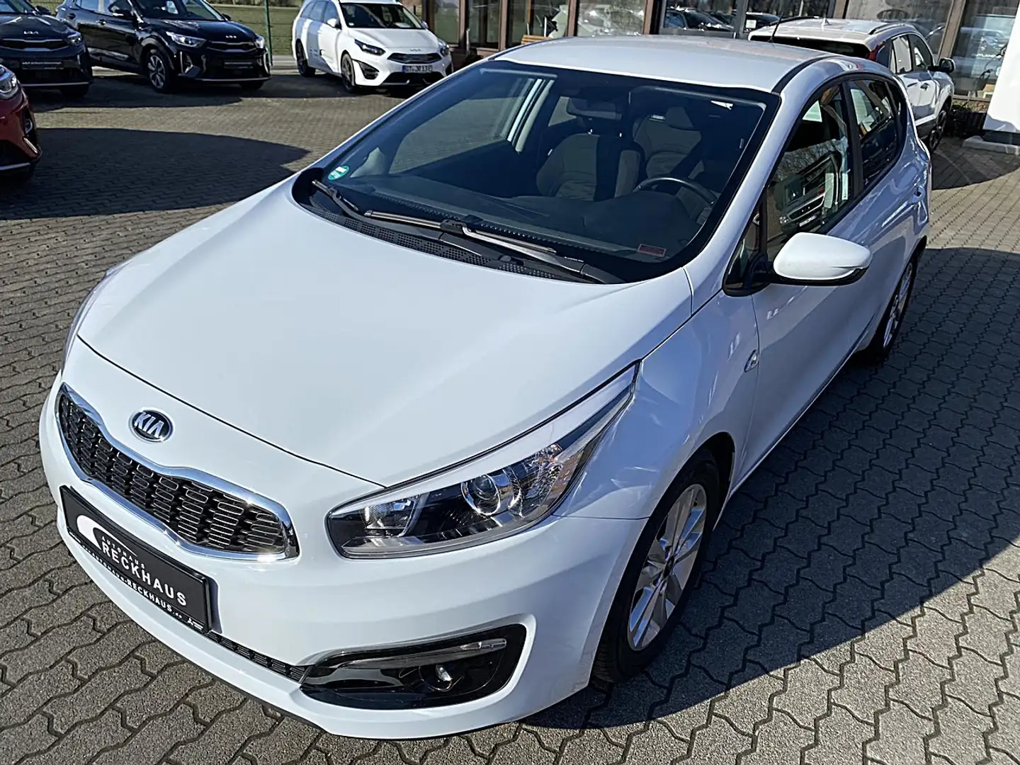 Kia Ceed / cee'd 1.4 ED7 EMOTION incl. Winterräder Klima Weiß - 2