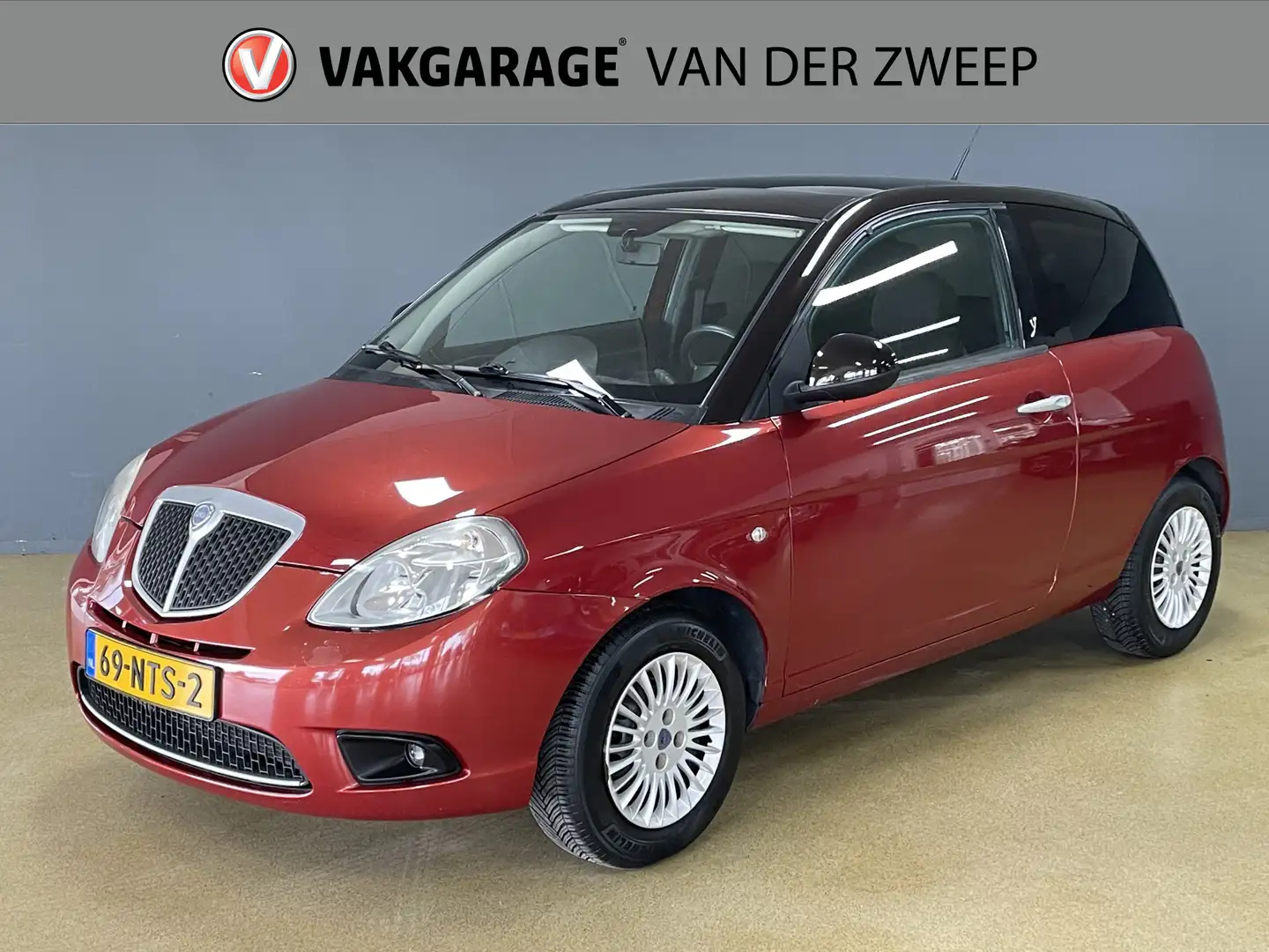 Lancia Ypsilon 1.4 Limited Edition 2010 | Airco | NAP Rojo - 1