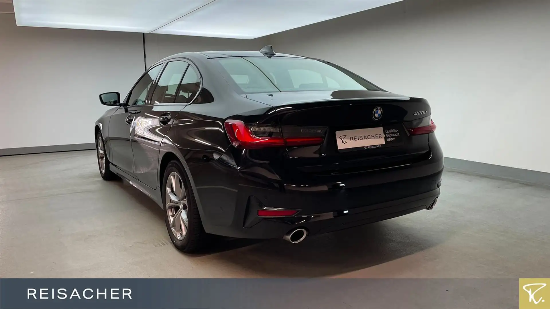 BMW 320 dA Lim Sport-Line LCProf ACC RFK FLA LM17" Schwarz - 2