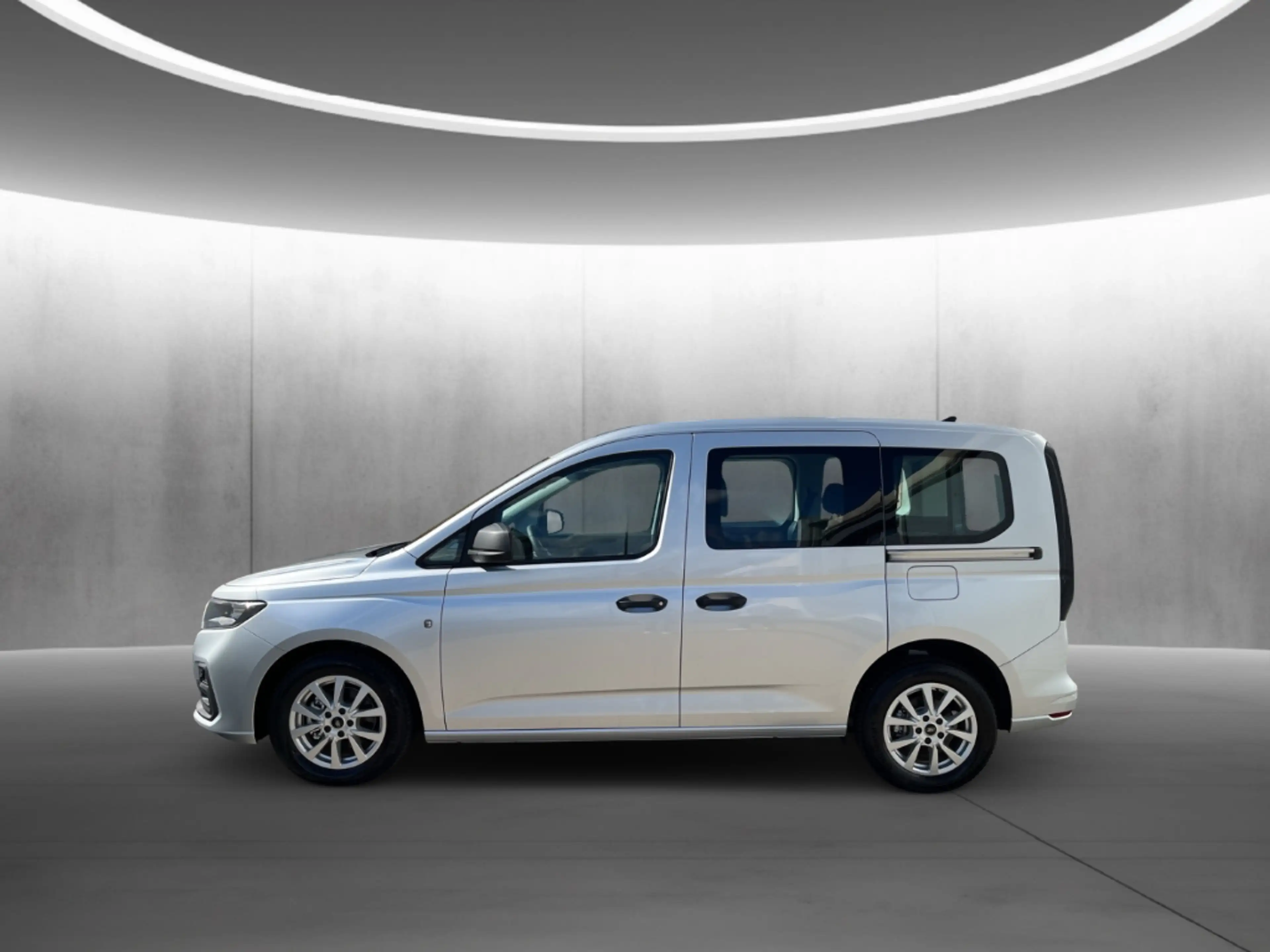 Ford Tourneo Connect Trend — photo 2