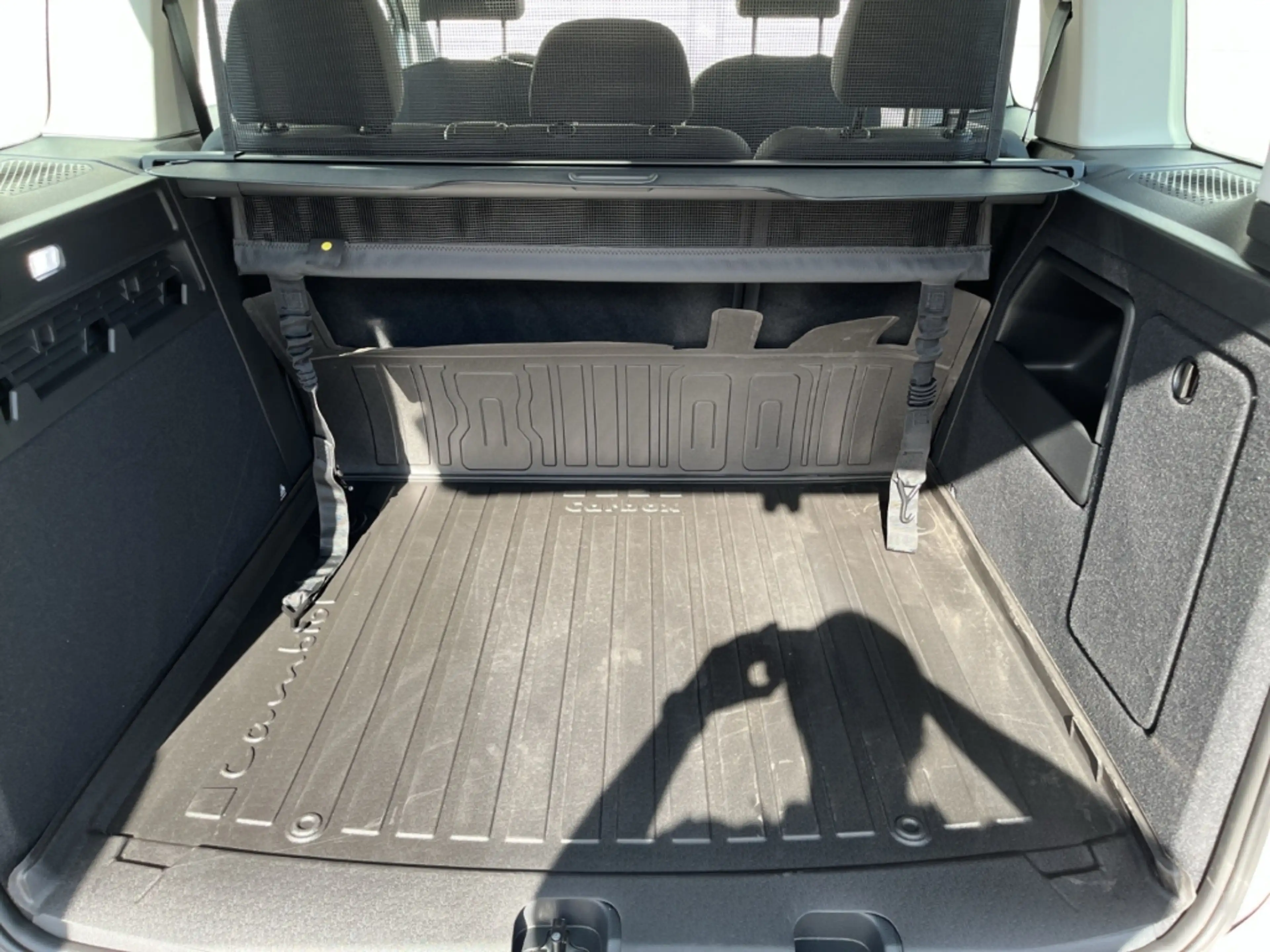 Ford Tourneo Connect Trend — photo 14