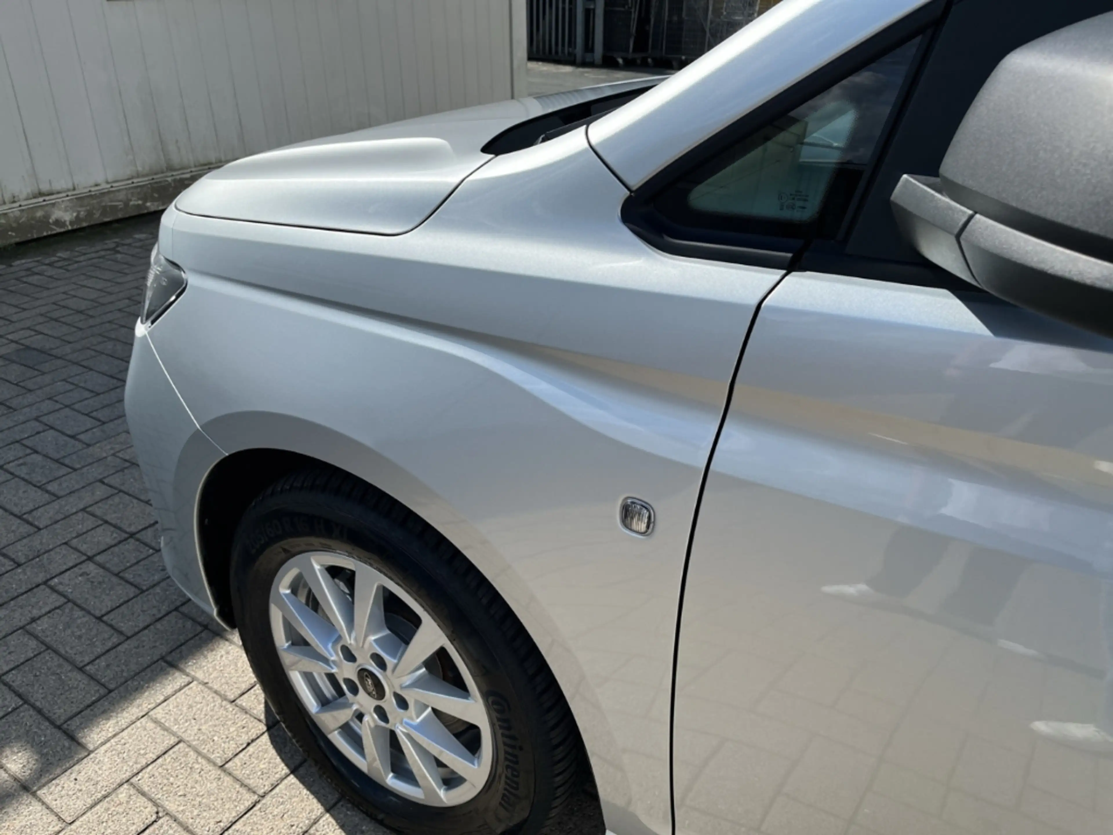 Ford Tourneo Connect Trend — photo 7