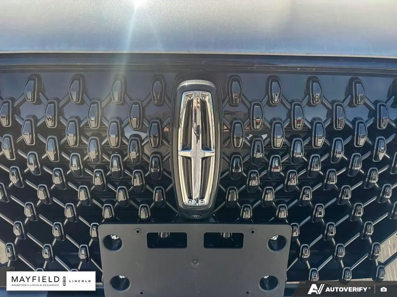 Lincoln Aviator снимка Lincoln Aviator