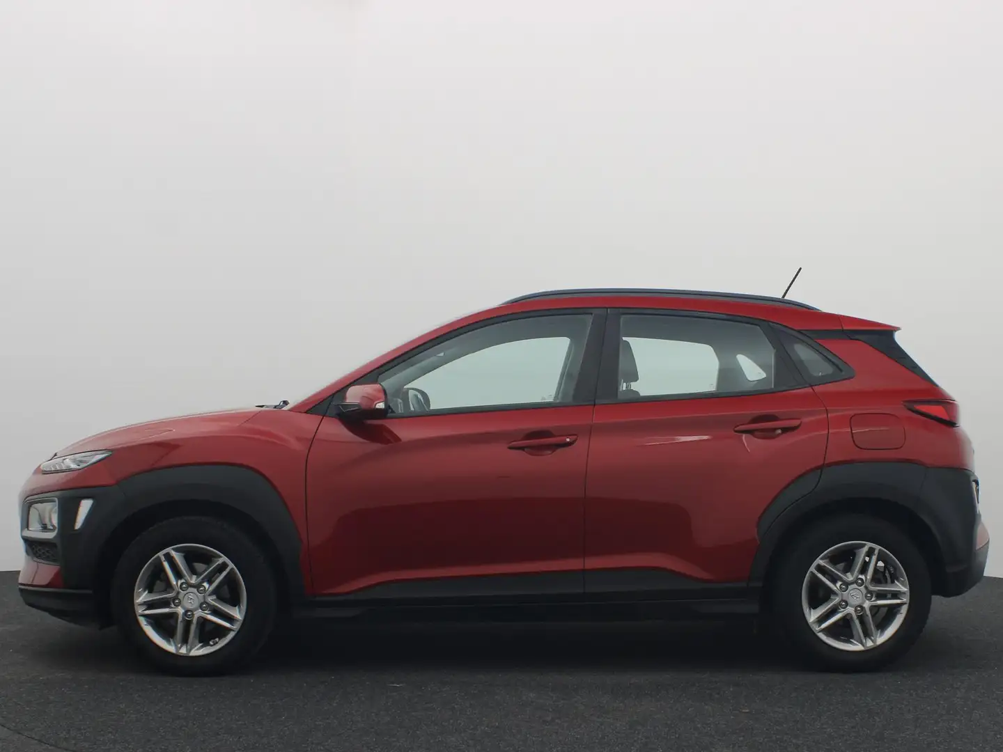 Hyundai KONA 1.0T Comfort TREKHAAK / CAMERA / CARPLAY / DAB+ / Rot - 2