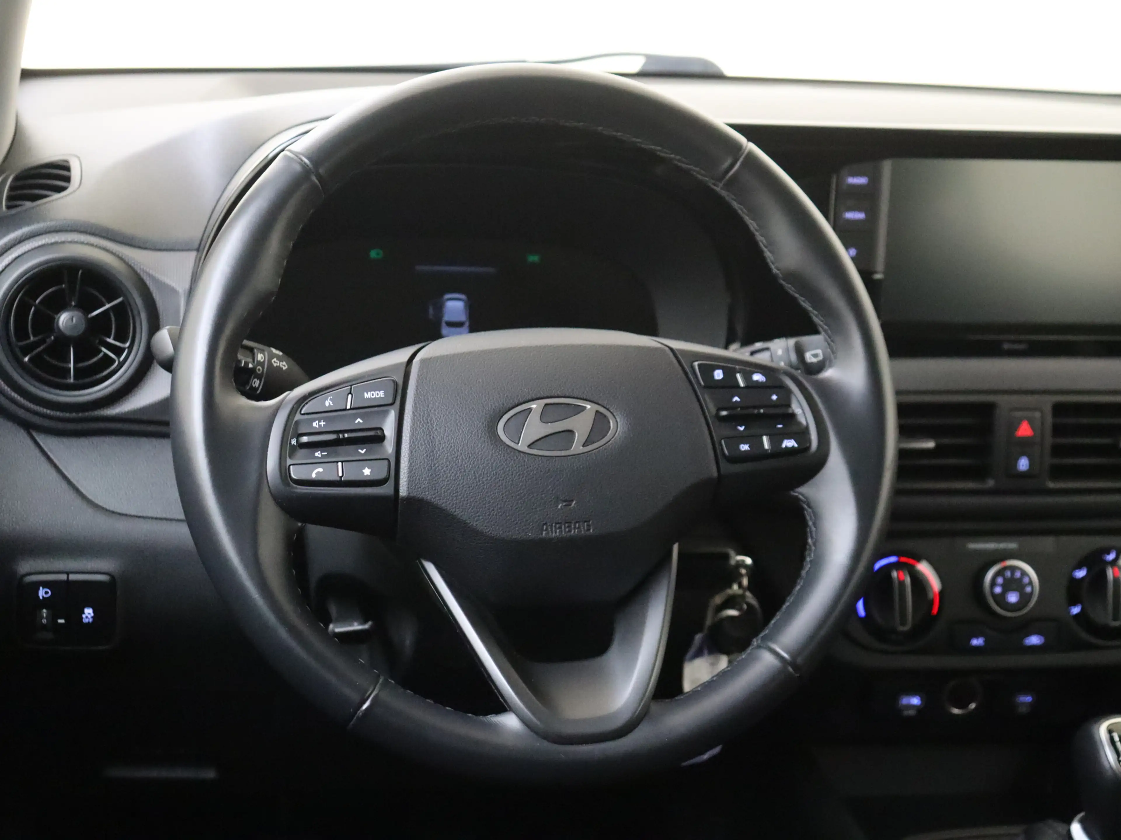 Hyundai i10 1.0 Comfort ** Lage km stand ** — photo 6