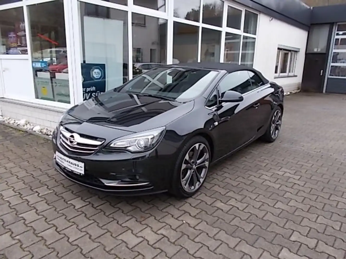 Opel Cascada Cascada 1.6 ECOTEC DI Turbo ecoFLEX Innovation Noir - 1