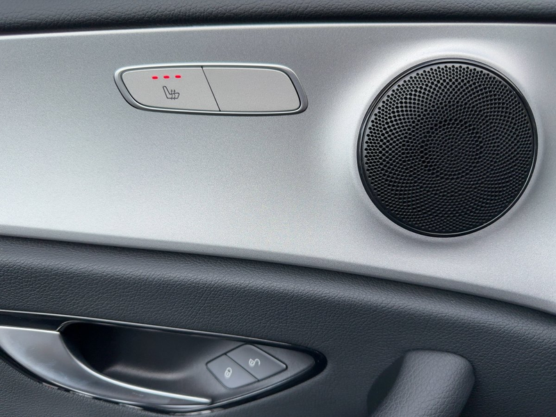 Mercedes-Benz E 220 d 4M T-Modell AVANTGARDE WIDESCREEN LED — photo 14