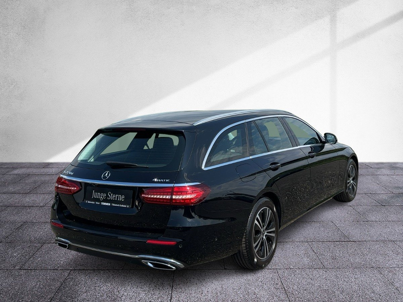 Mercedes-Benz E 220 d 4M T-Modell AVANTGARDE WIDESCREEN LED — photo 5