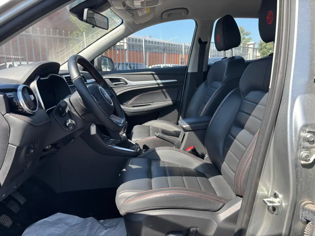 MG ZS ZS 1.5 Luxury 11
