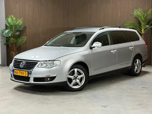 Volkswagen Passat Variant 1.6 FSI Comfortline