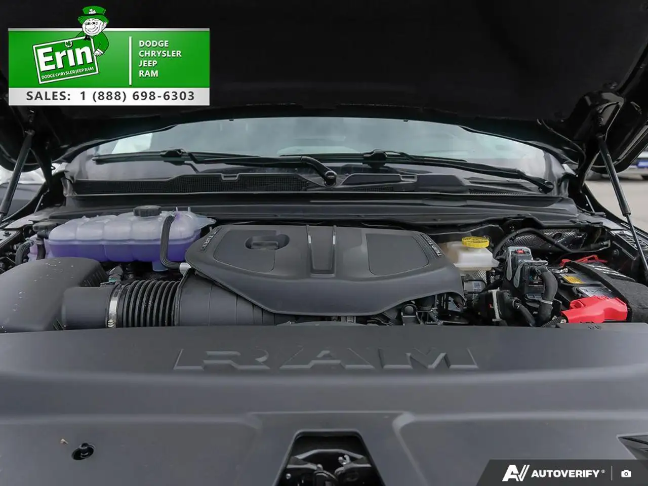 RAM 1500 снимка RAM 1500