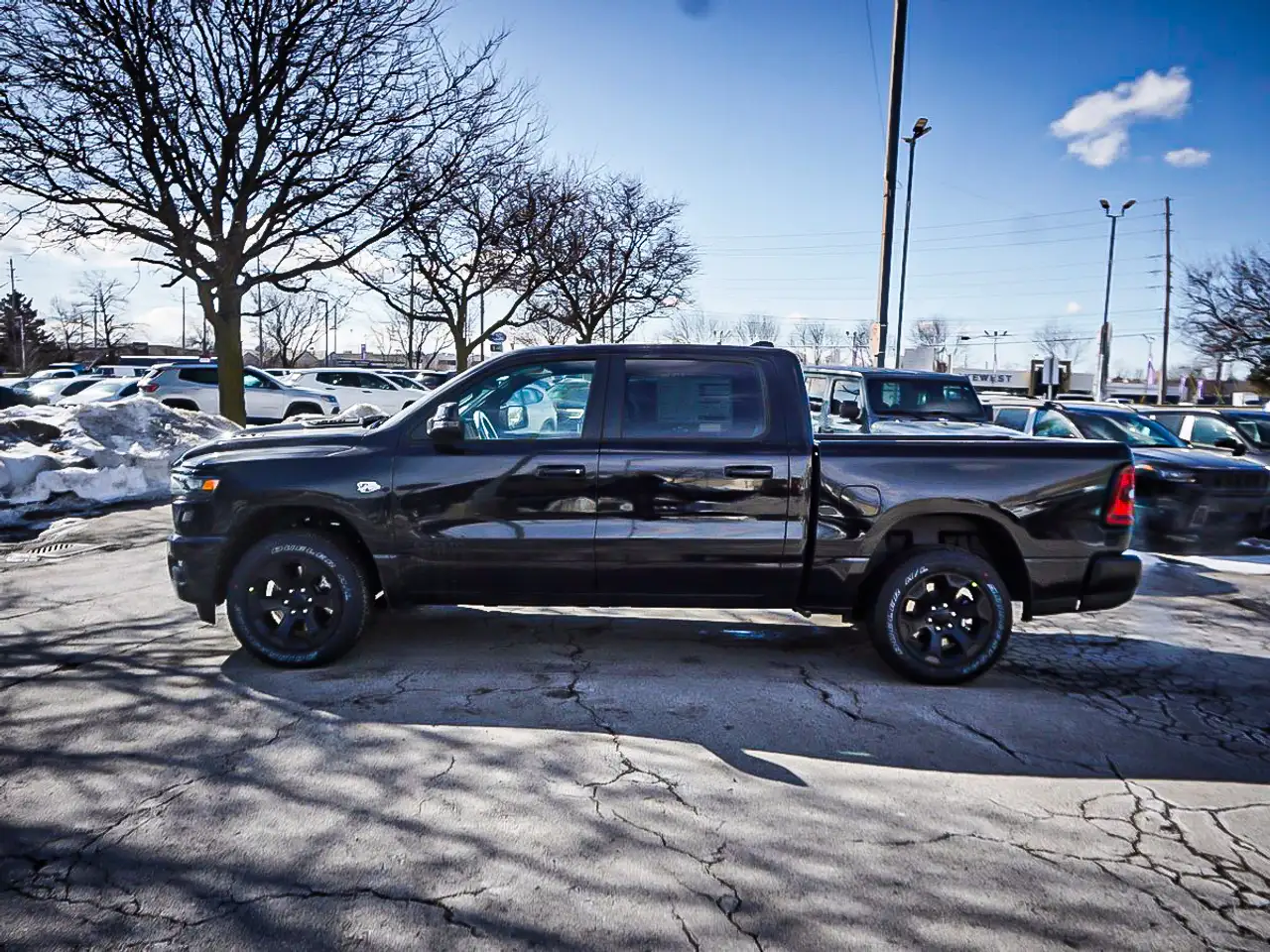 RAM 1500 снимка RAM 1500