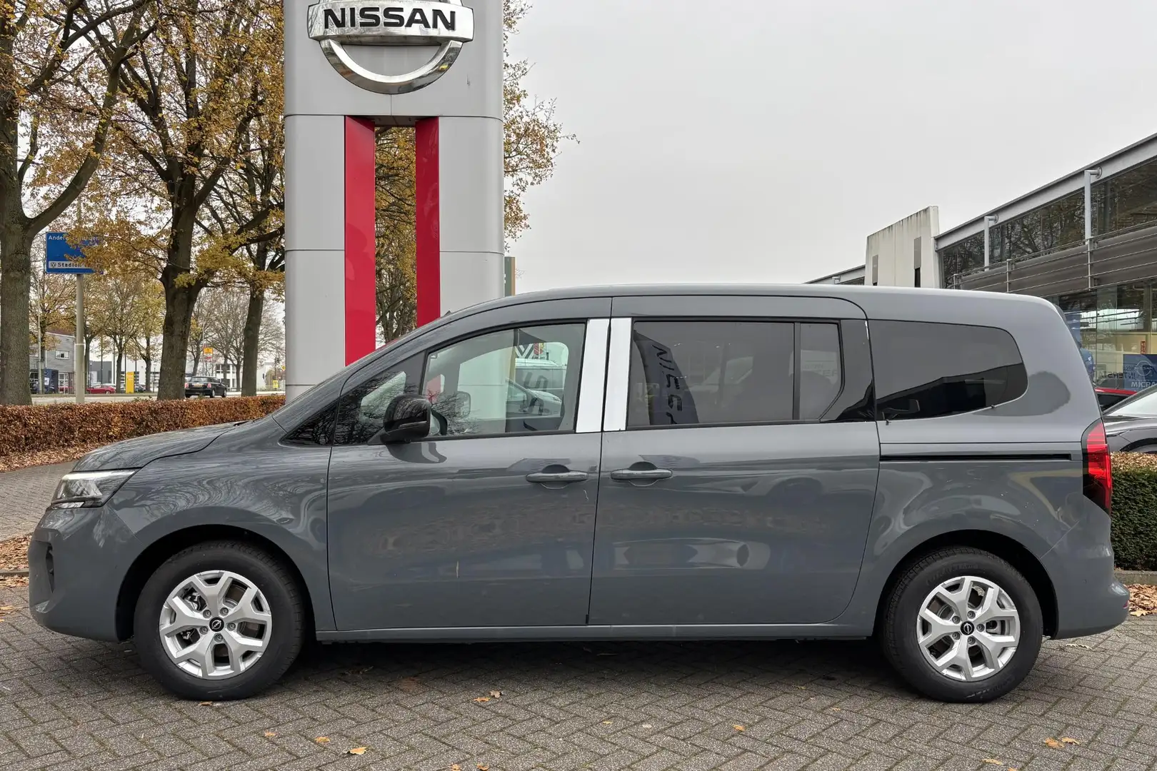 Nissan Townstar Evalia N-Connecta L2 45 kWh | 7 PERSONEN BUS | CAM Grijs - 2