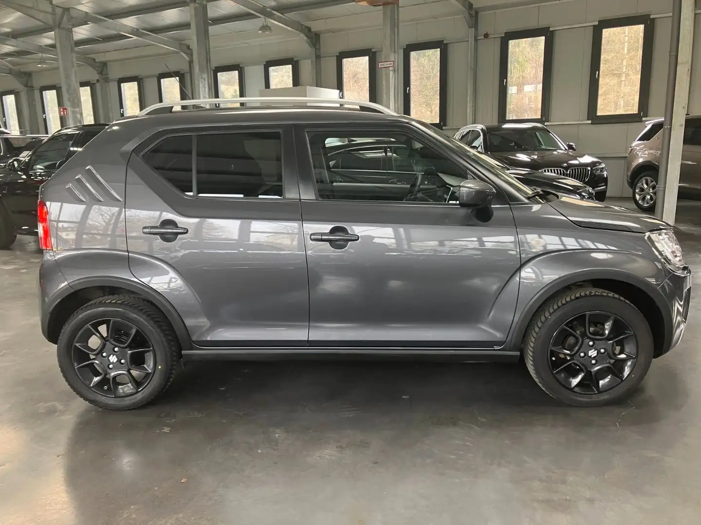 Suzuki Ignis 1.2 GL Hybrid 4x4 Grau - 2