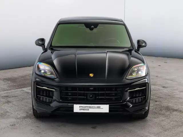 Porsche Cayenne view 6