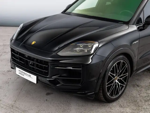 Porsche Cayenne view 7