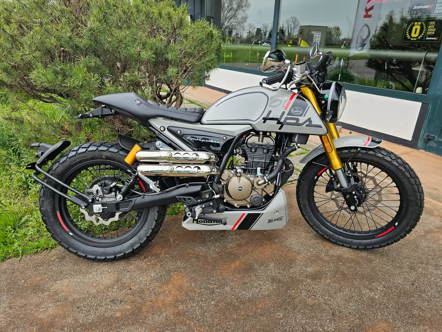 Mondial HPS 125i Naked Gri - 1