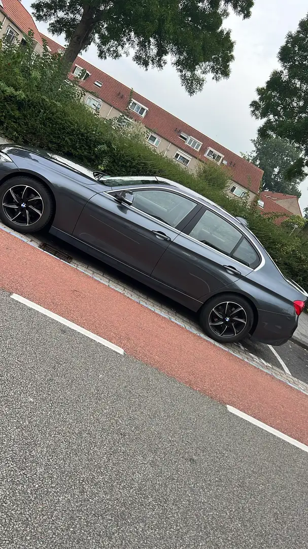BMW 316 Diesel  / 2015 / Automaat Grijs - 1