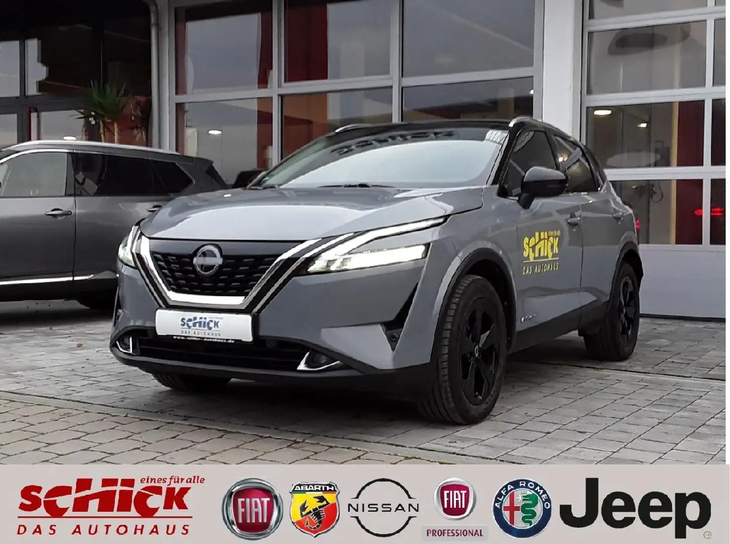 Nissan Qashqai Qashqai Black Editon 1.5 VC-T e-Power 4x2 Grau - 1