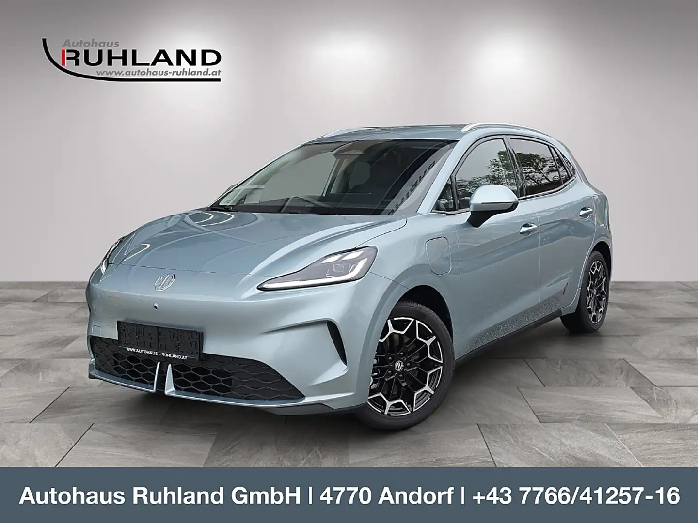 MG MG4 EV Urban 54 kWh Luxury *inkl. 2.000,-- Eintausc... Grün - 1