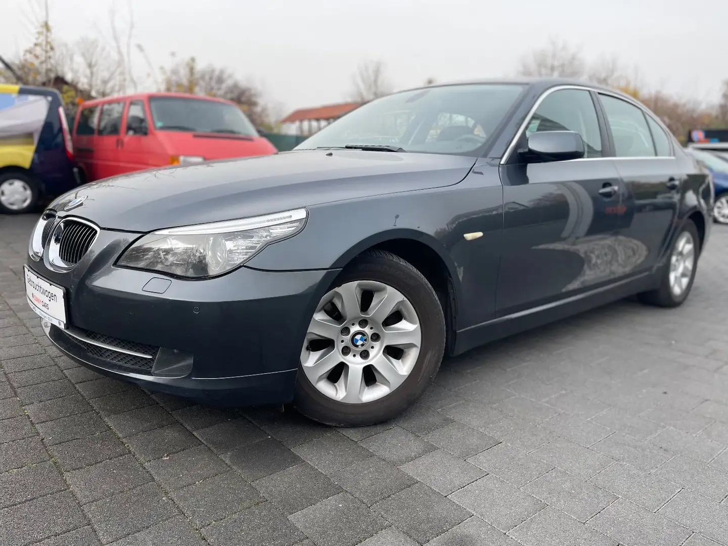 BMW 523 i Lim. E60 *VOLLLEDER*PDC*NAVI*MFL*TEMPOMAT* Grau - 1