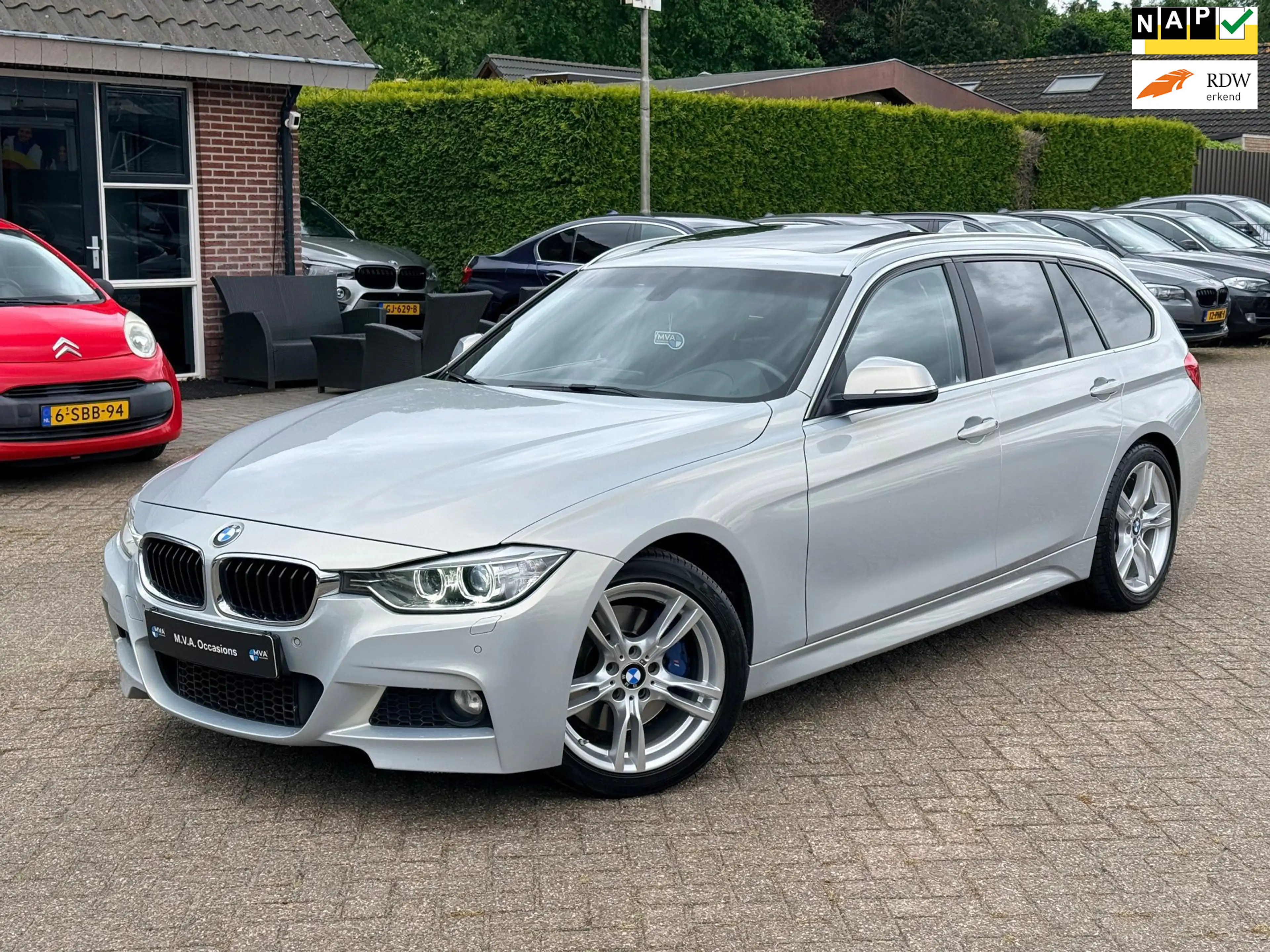 BMW 316 3-serie Touring 316i Executive M Sport|Nieuwe Kett