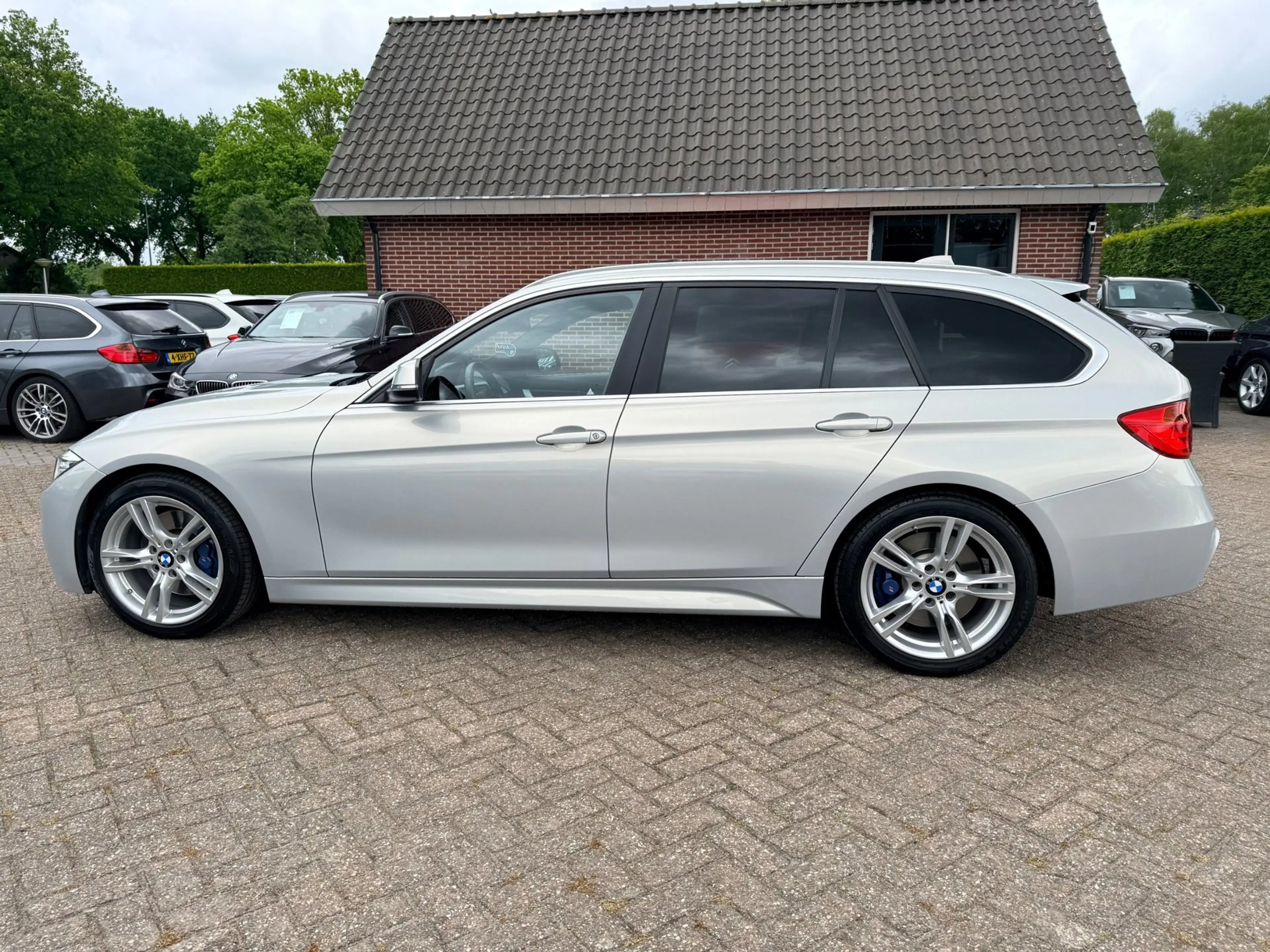 BMW 316 3-serie Touring 316i Executive M Sport|Nieuwe Kett — photo 12