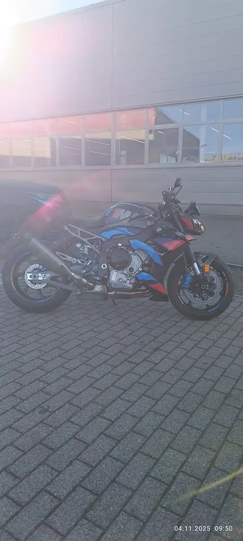 BMW M 1000 R Competition sofort Verfügbar Negro - 2