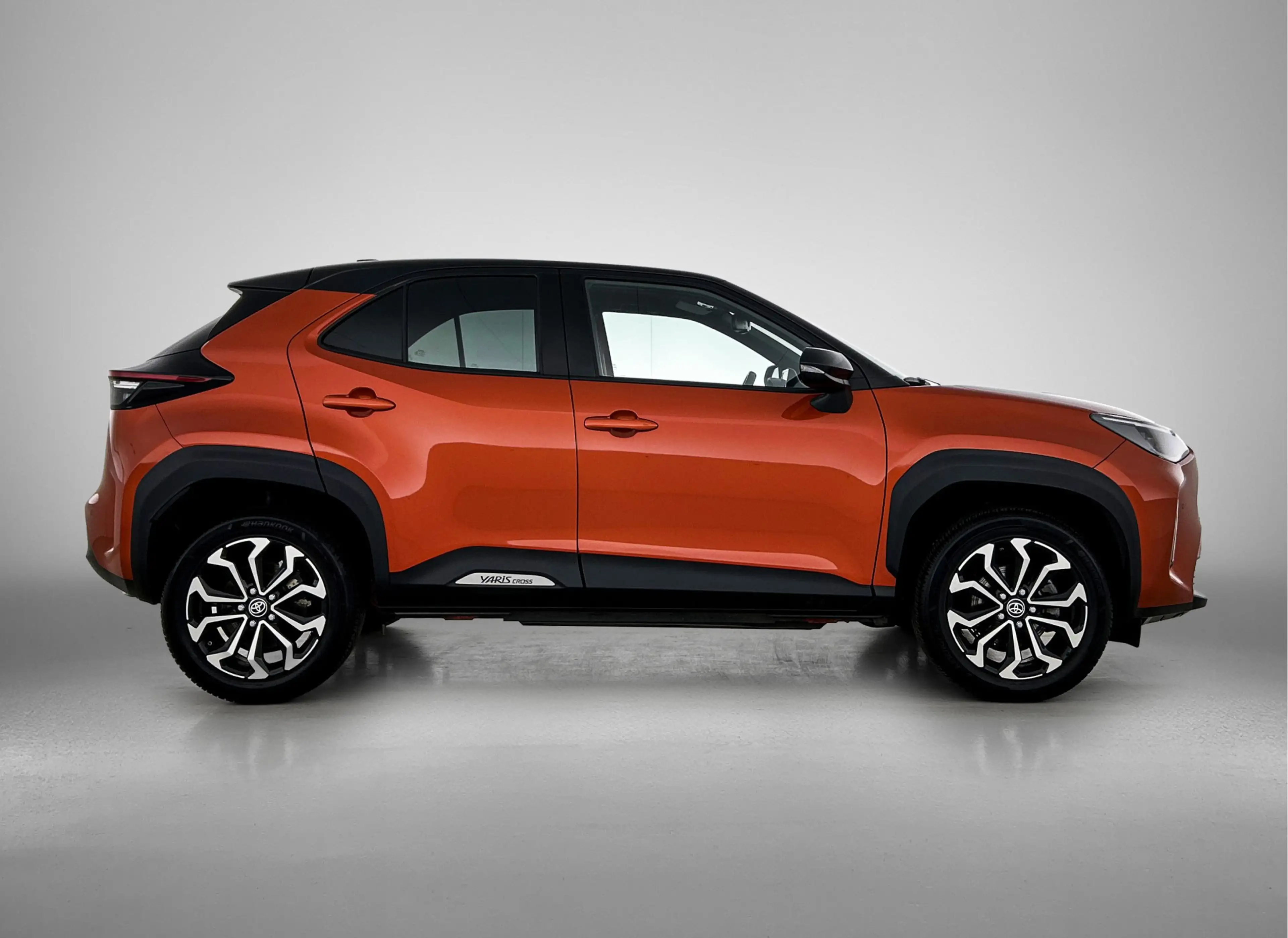 Toyota Yaris Cross 1.5 Hybrid Explore | Blindspot mirror | — photo 12