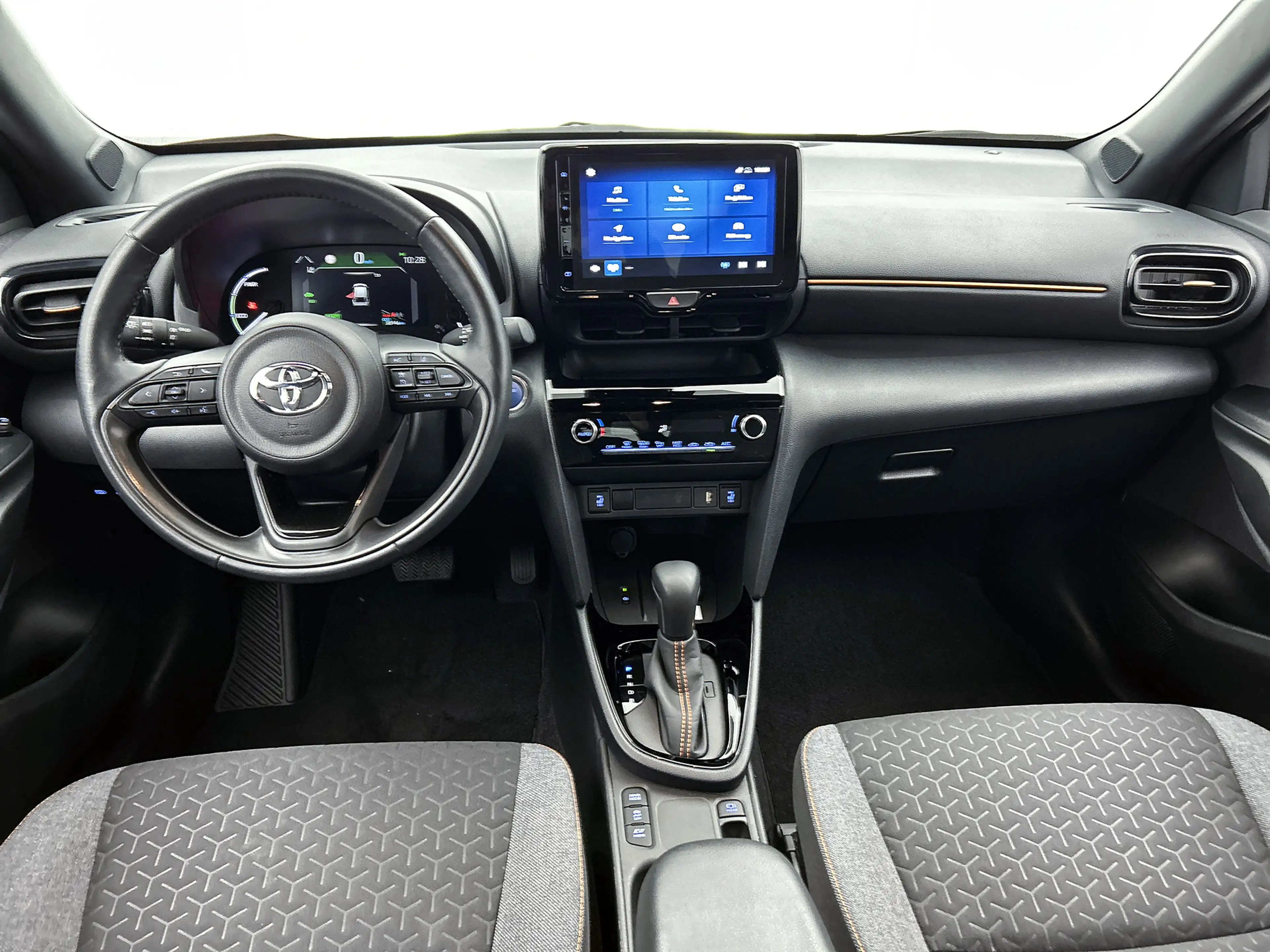 Toyota Yaris Cross 1.5 Hybrid Explore | Blindspot mirror | — photo 4