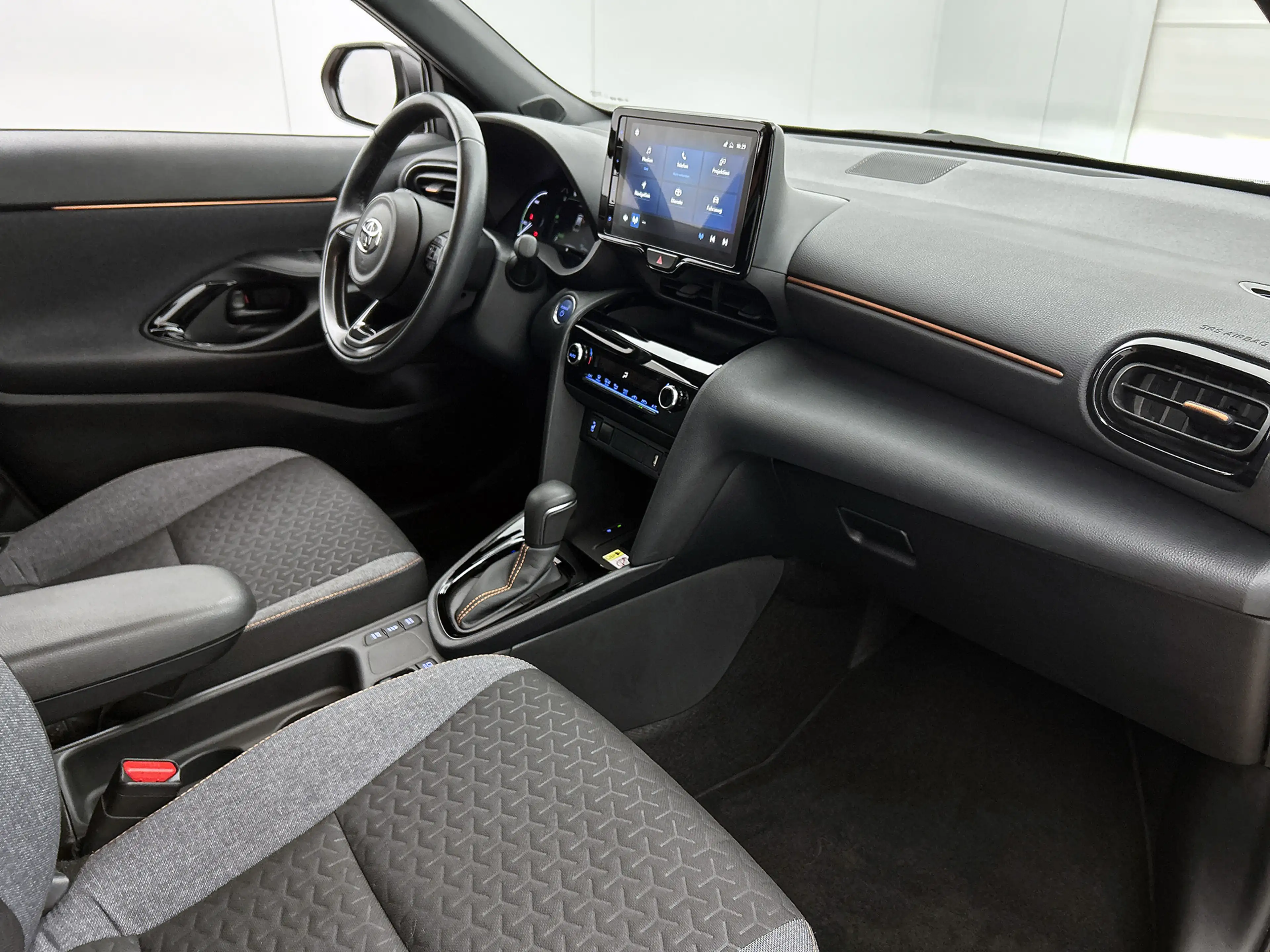 Toyota Yaris Cross 1.5 Hybrid Explore | Blindspot mirror | — photo 6