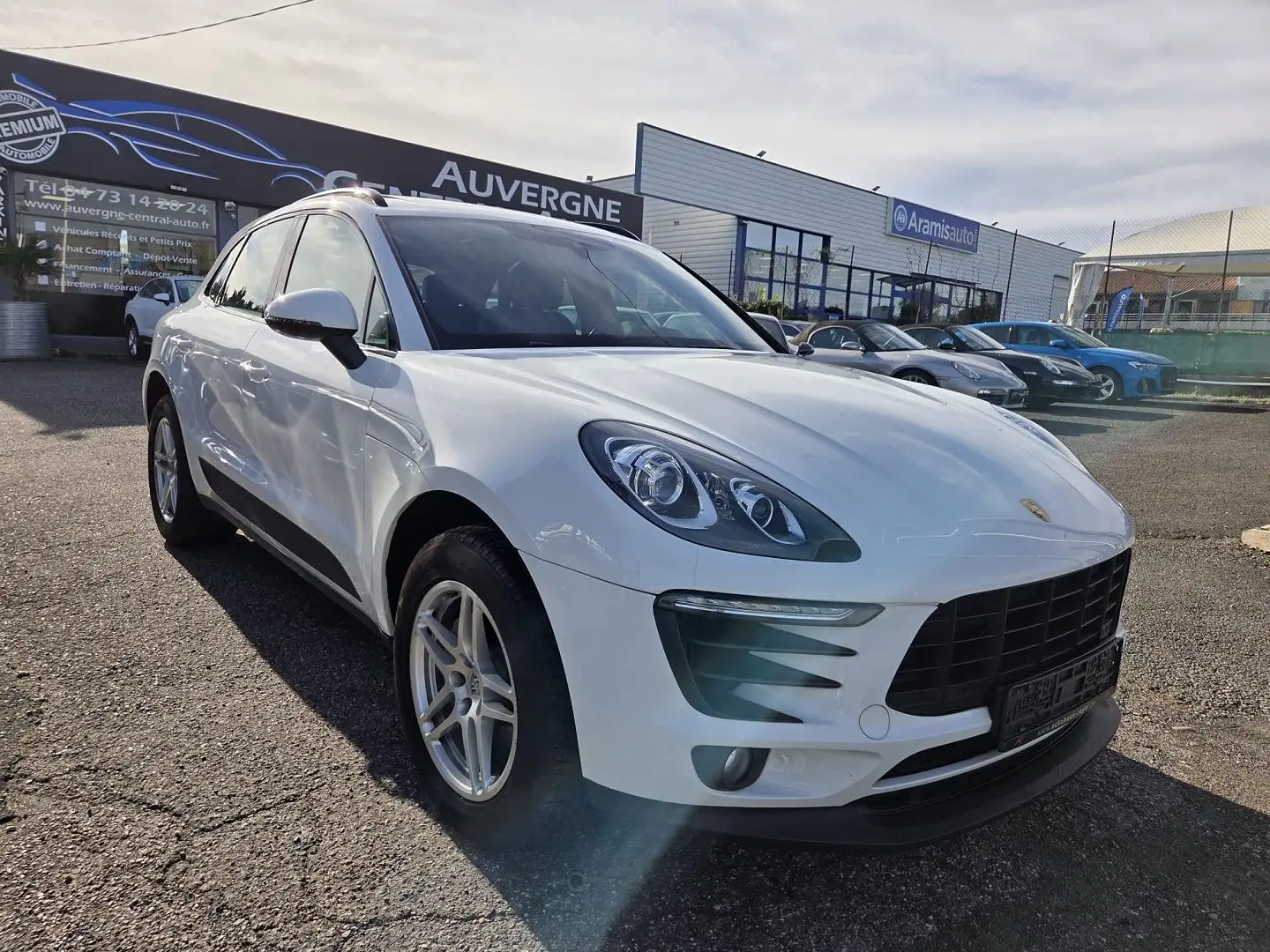 Porsche Macan (95B) 3.0 V6 340CH S PDK Blanc - 1