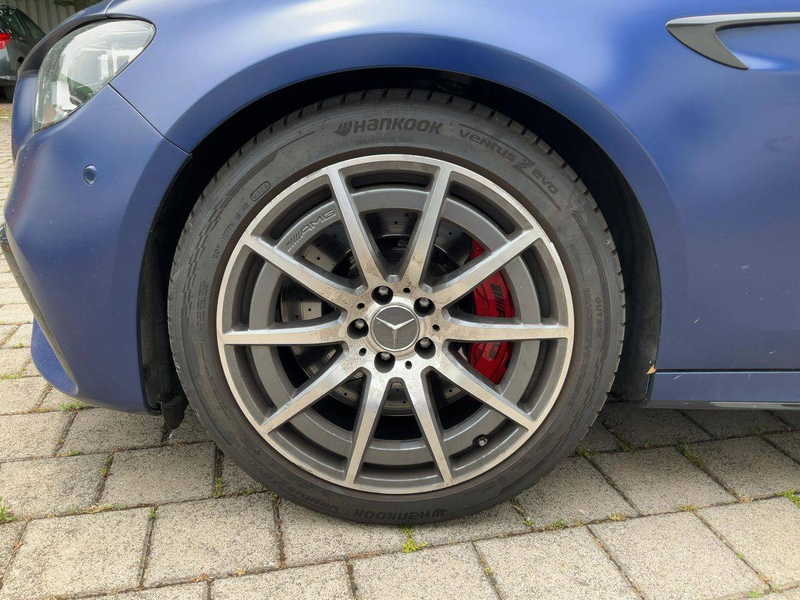 Mercedes-Benz E 63 AMG E 63 AMG S T 4Matic — photo 11