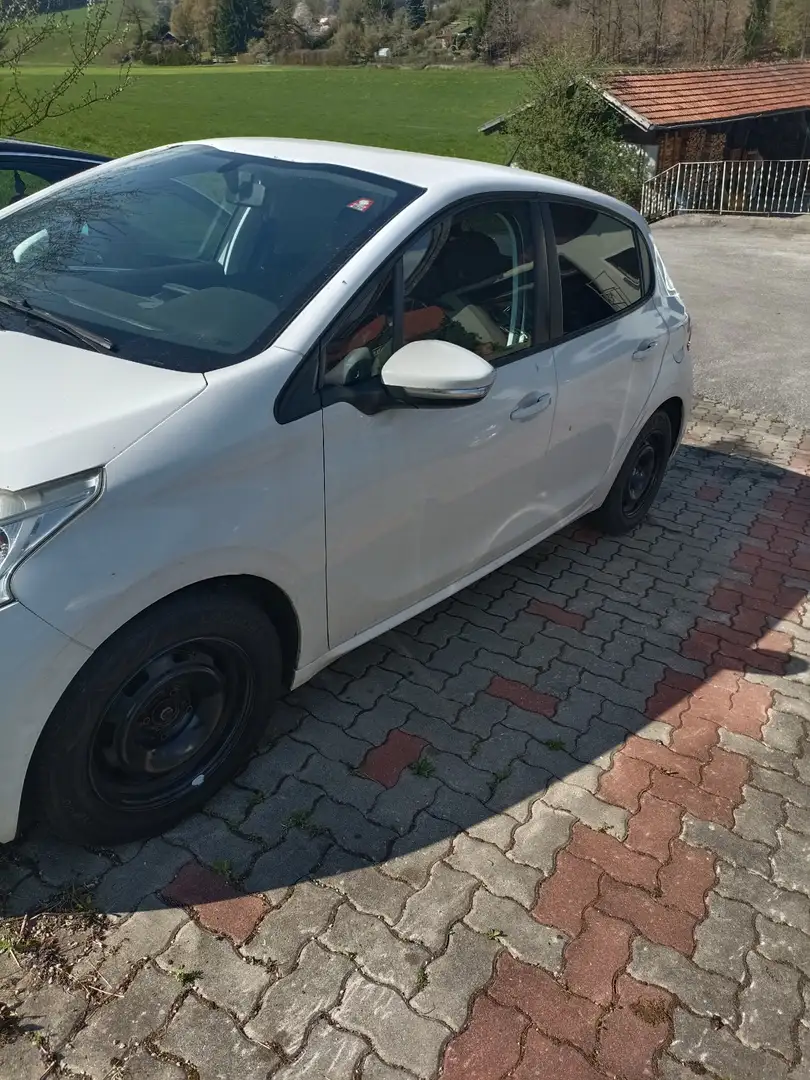 Peugeot 208 Active 1,6 e-HDI 92 FAP - 2