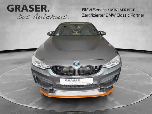 BMW M4 view 7