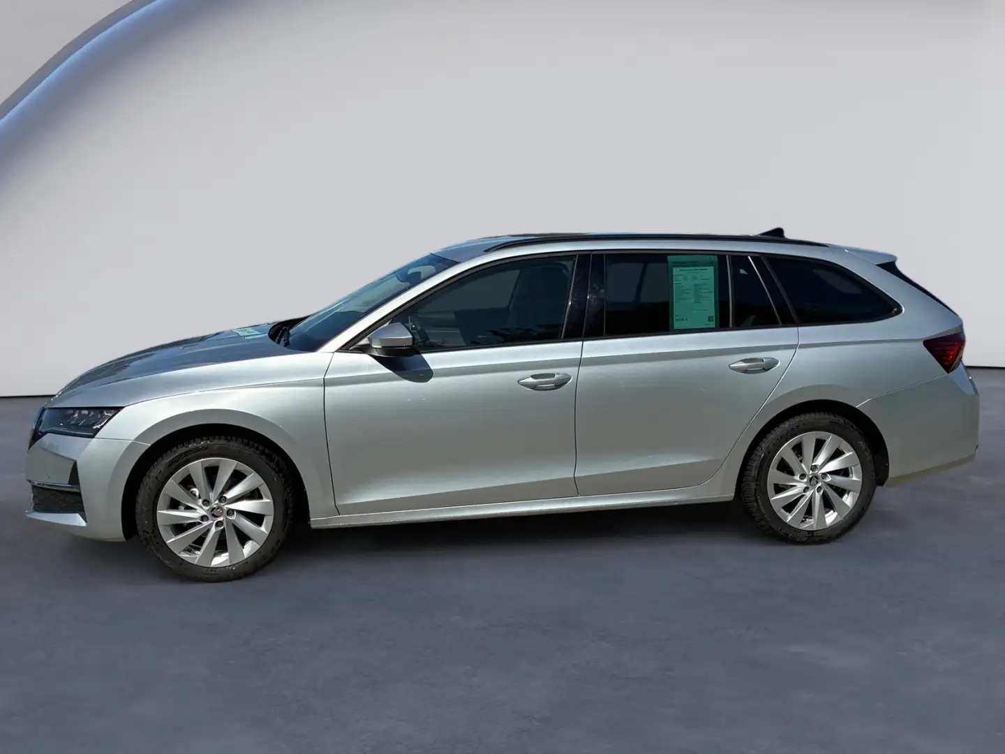 Skoda Octavia Combi Selection 1.5 TSI NAVI+LED+SHZ+PDC Argent - 2
