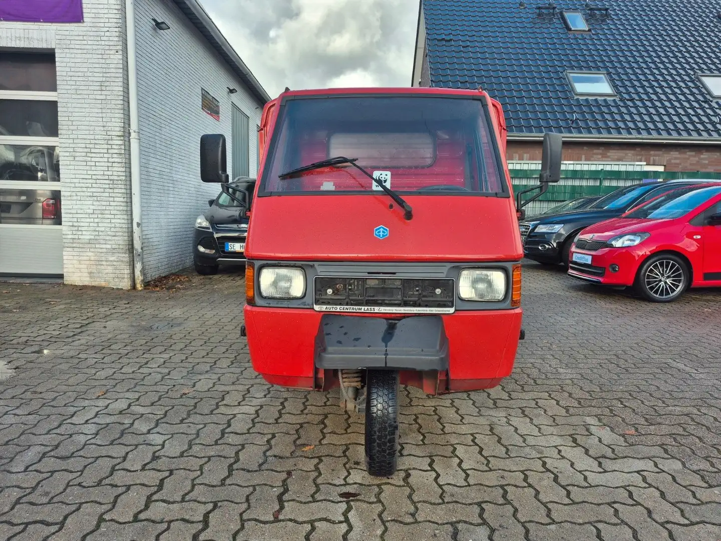 Piaggio Ape Rückfahrkamera/Großes Kennzeichen/ Rot - 2