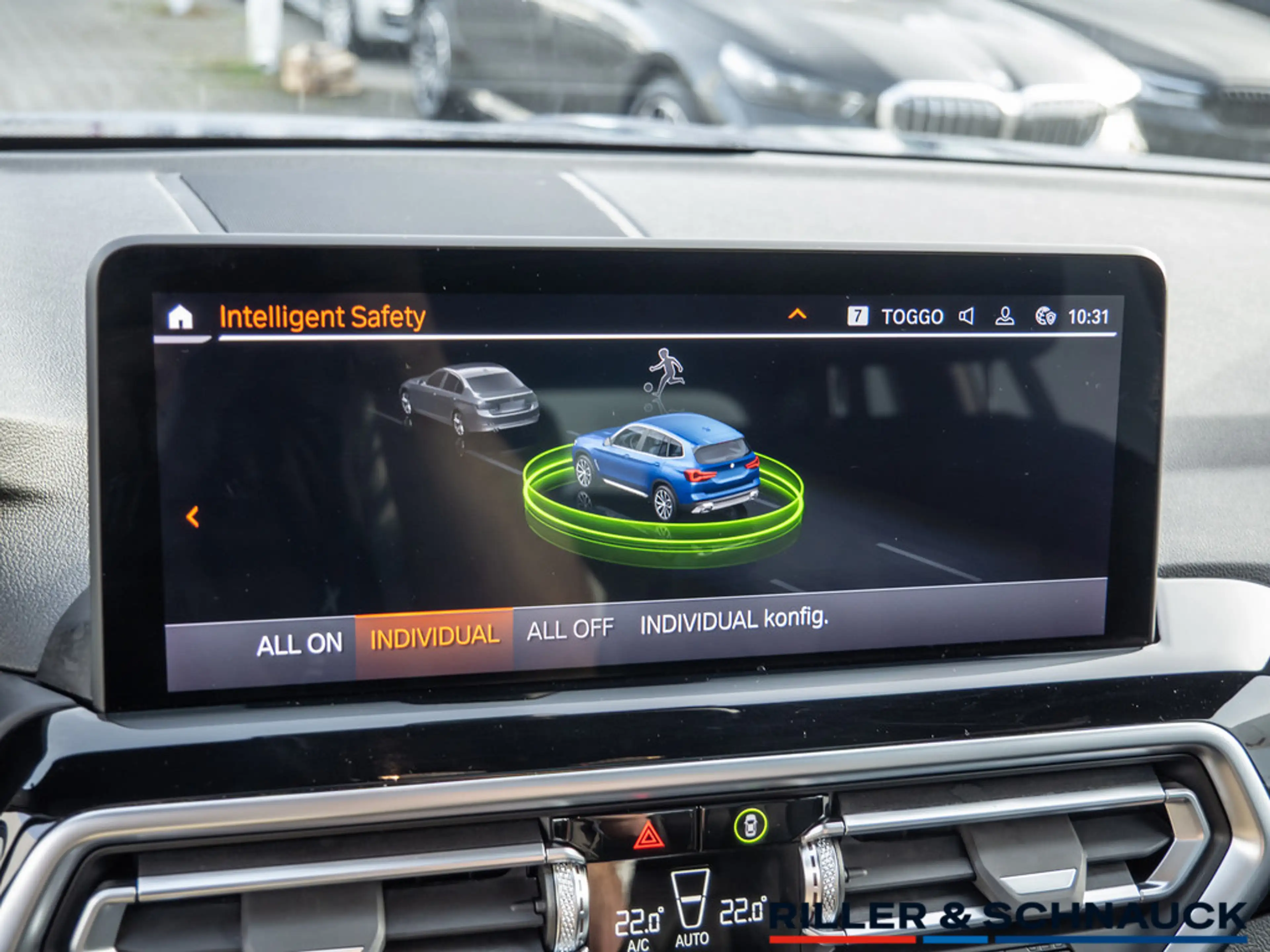 BMW X3 xDrive 30d STANDHZ+360°+H/K+PANO+HUD+NAVI+ — photo 13