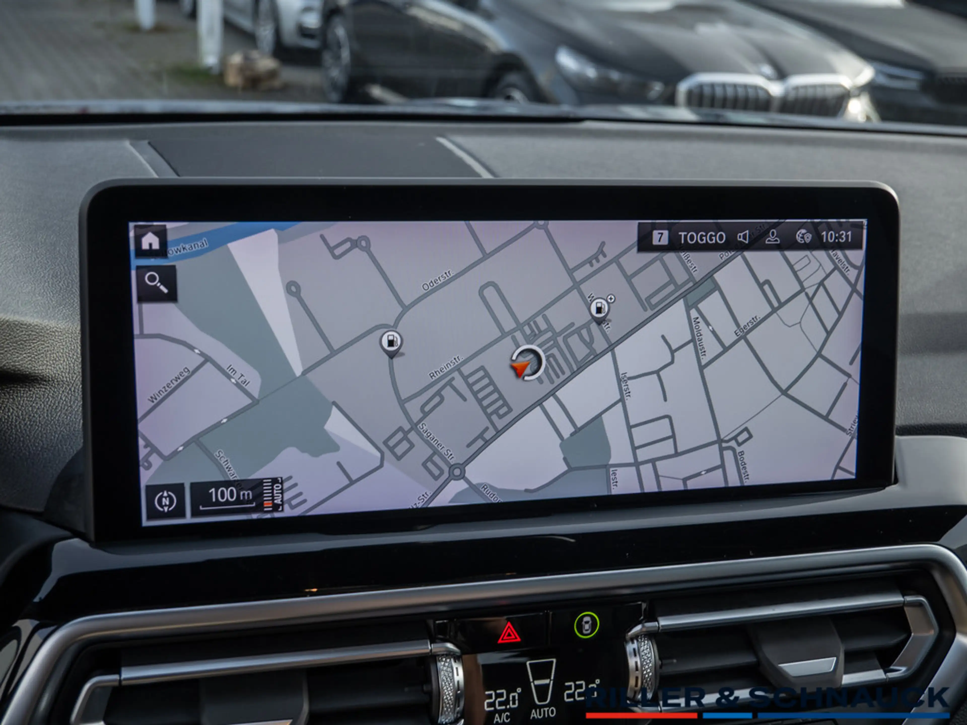 BMW X3 xDrive 30d STANDHZ+360°+H/K+PANO+HUD+NAVI+ — photo 12