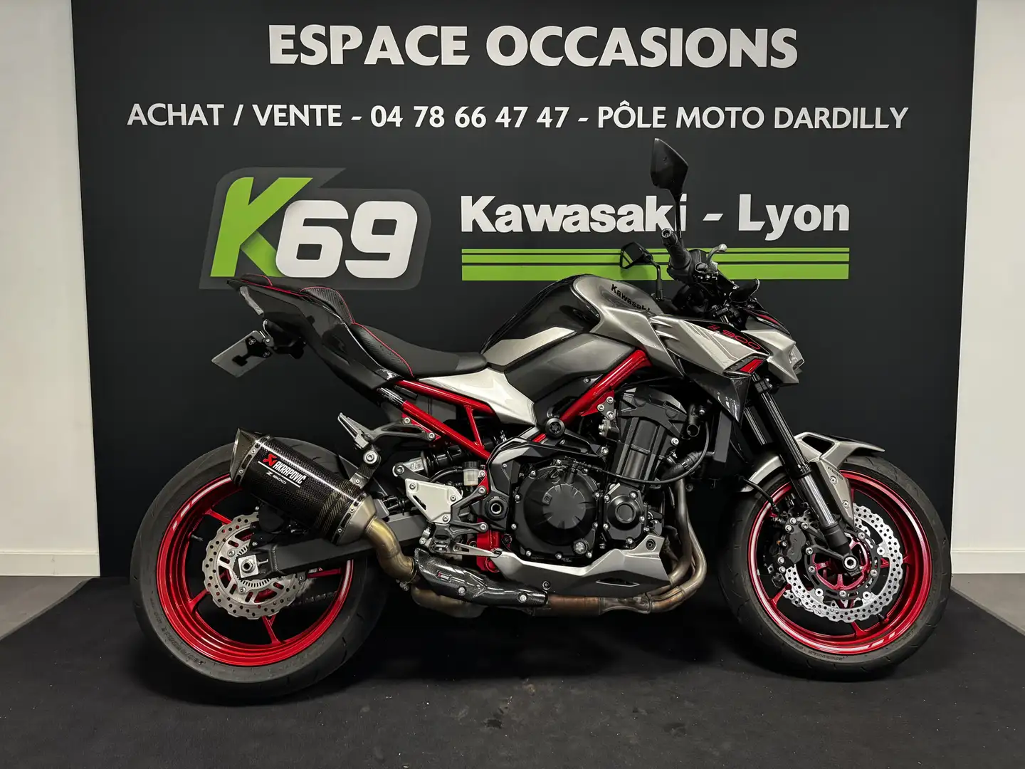 Kawasaki Z 900 Gris - 1