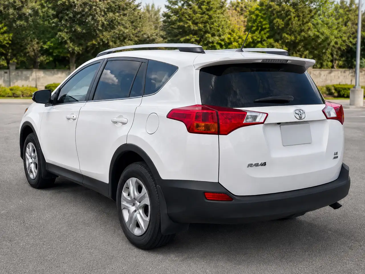 Toyota RAV 4 снимка Toyota RAV 4