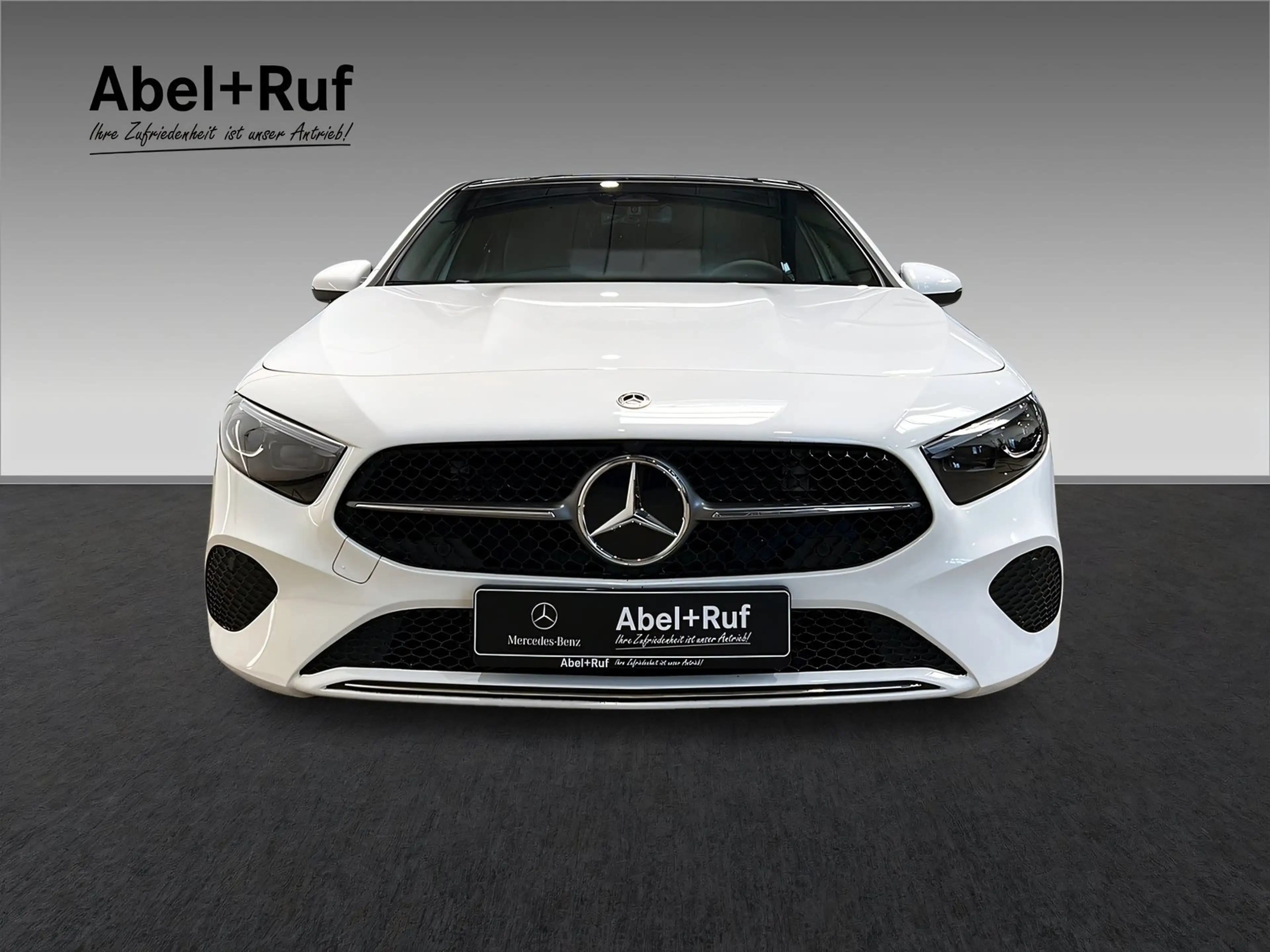 Mercedes-Benz A 200 PROGRESSIVE+MULTI+Pano+Kamera+Shz+TotW+AHK — photo 2