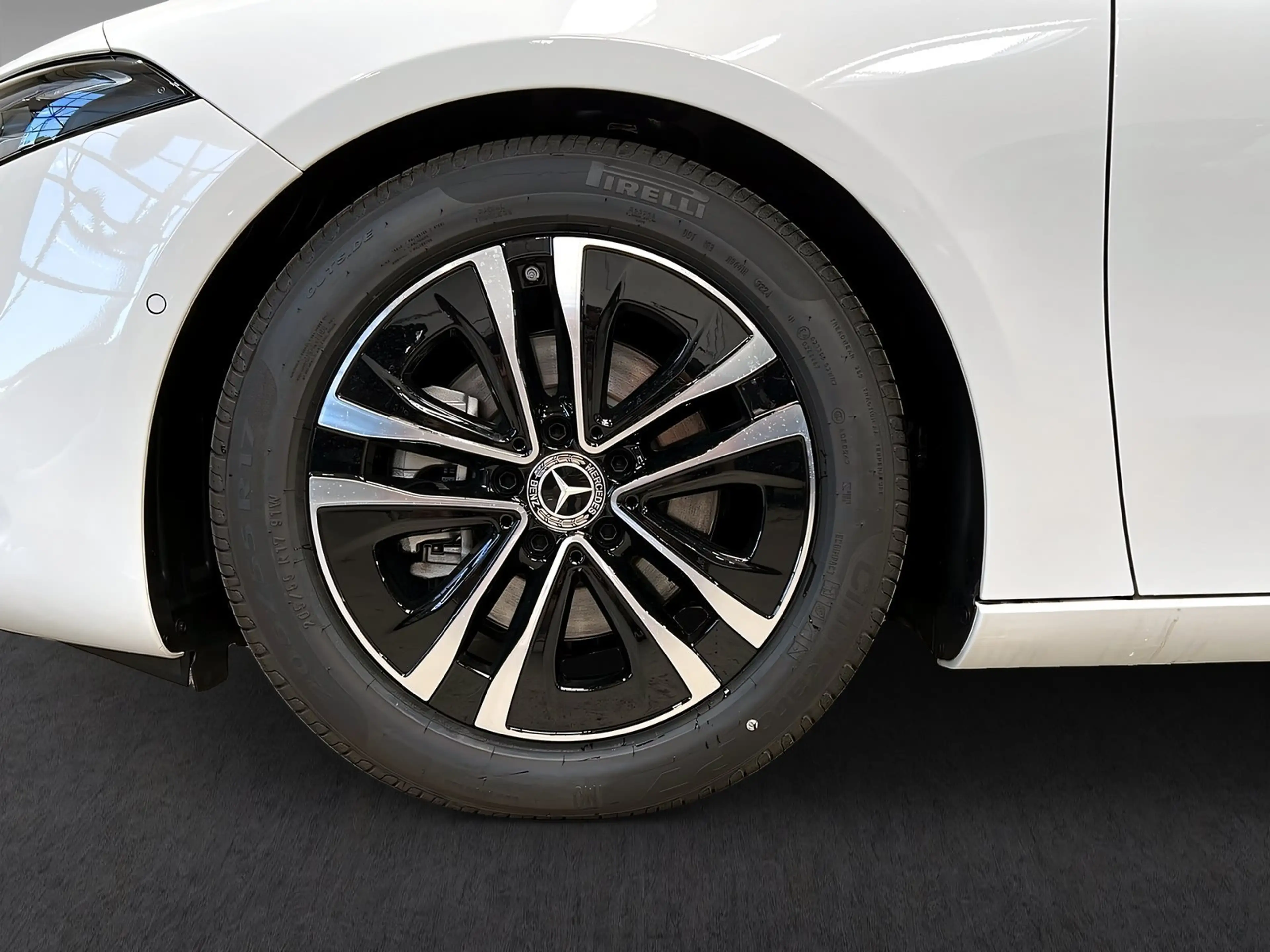 Mercedes-Benz A 200 PROGRESSIVE+MULTI+Pano+Kamera+Shz+TotW+AHK — photo 7
